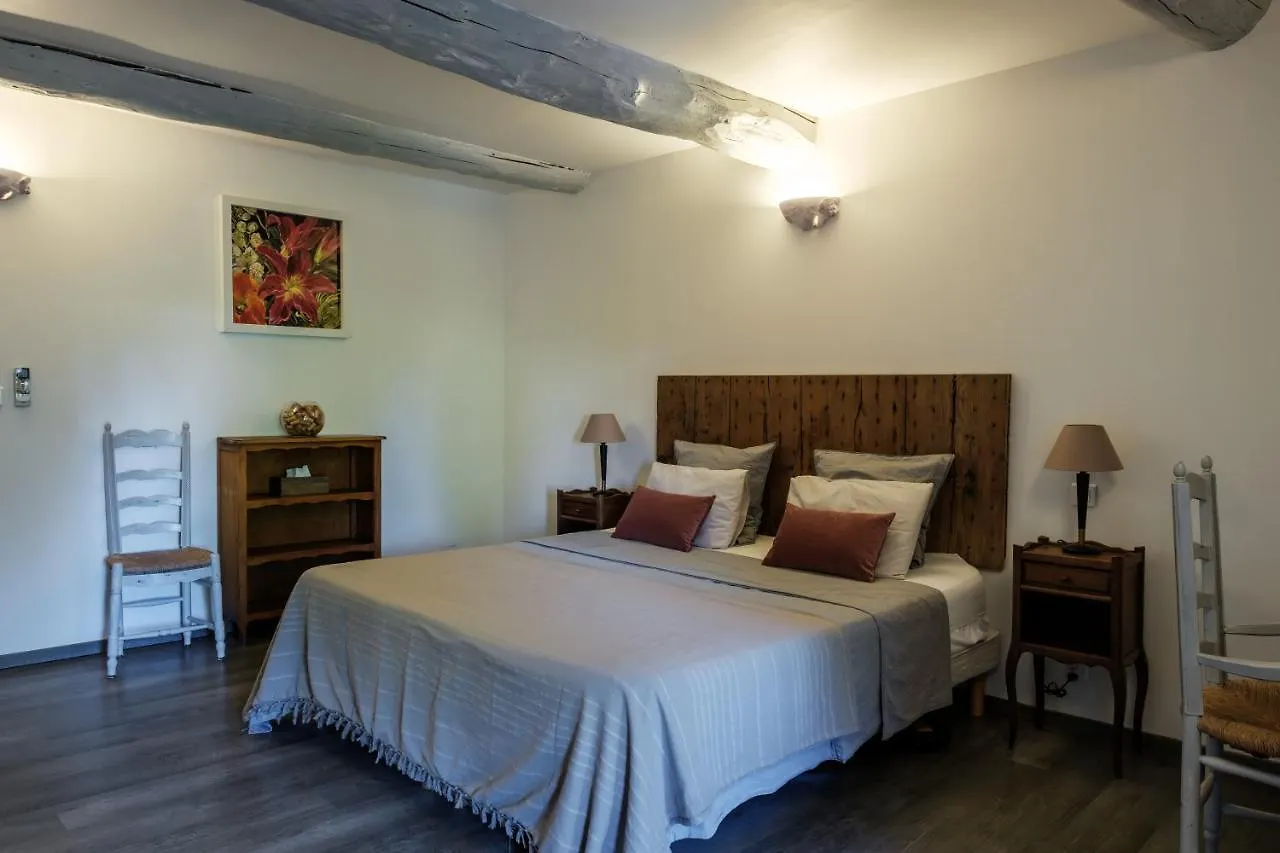 Hébergement de vacances Villa Mas d'Alauré à Verquieres