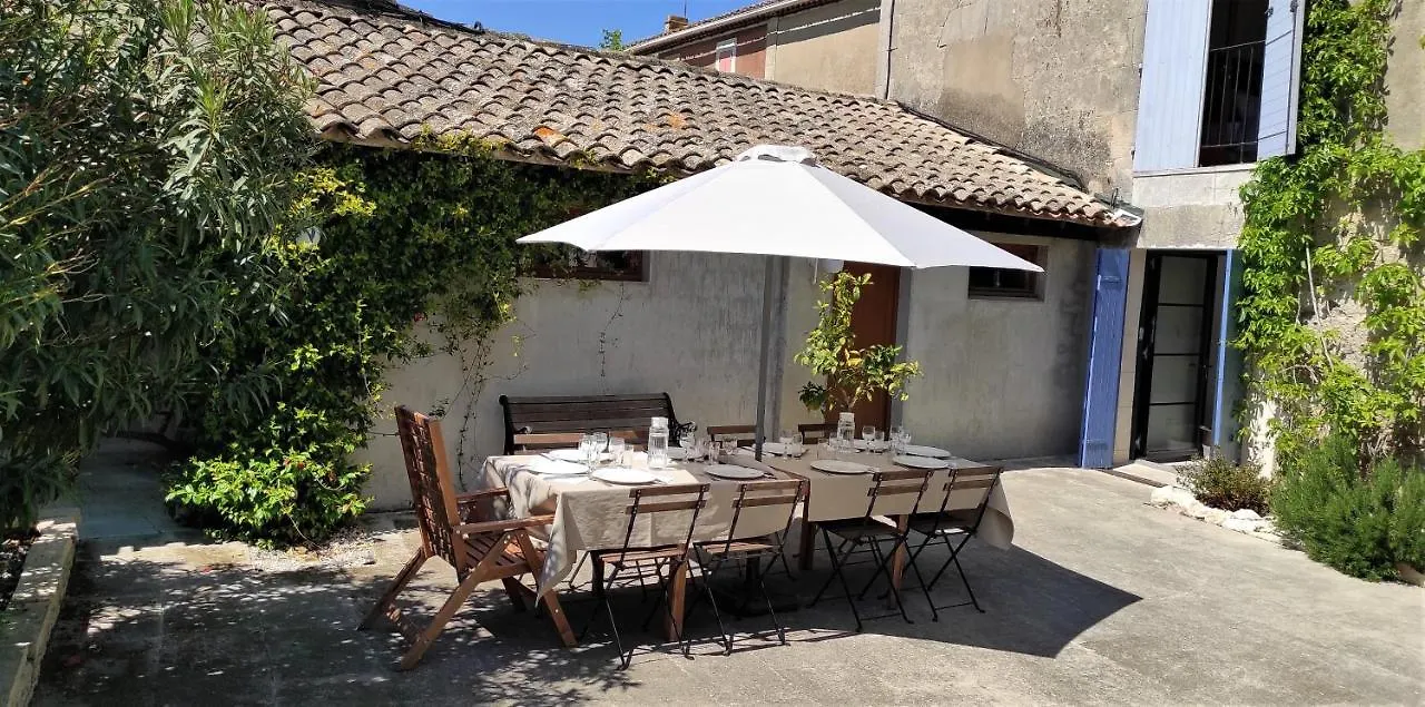 Villa Mas d'Alauré à Verquieres